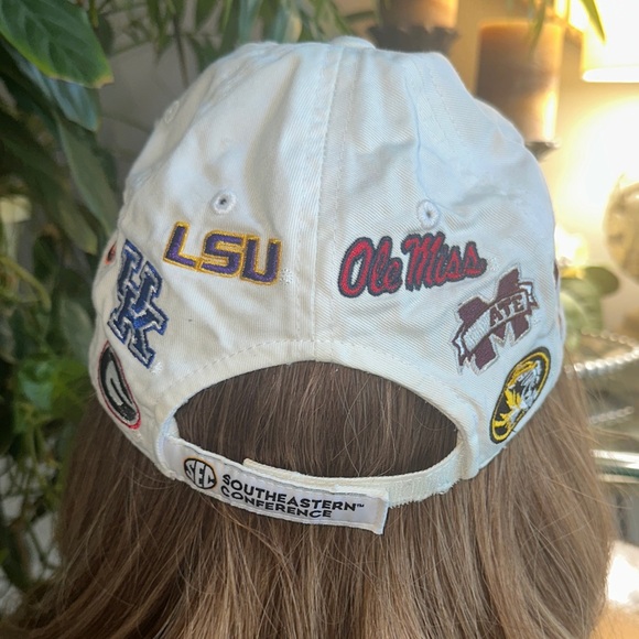 Top of the World southeastern conference SEC hat - Picture 2 of 14